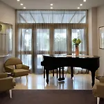 President Park 4* Aci Trezza