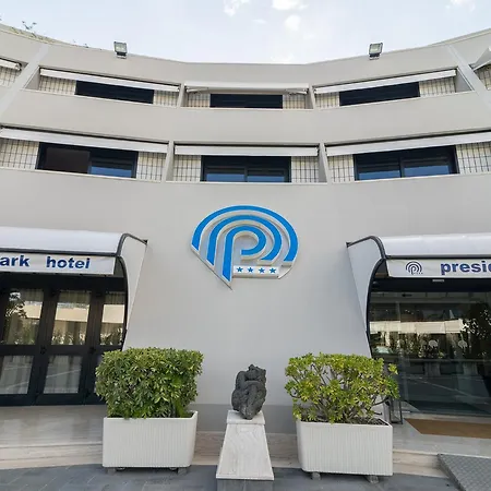 President Park Ξενοδοχείο 4*