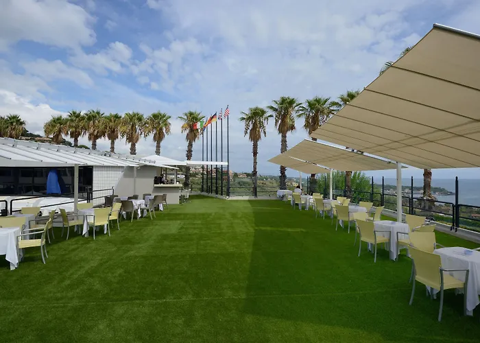 Hotel President Park Aci Trezza