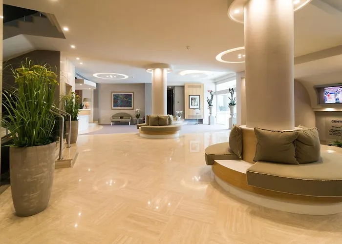 Hotel President Park 4*