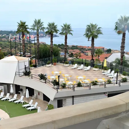 Hotel President Park Aci Trezza