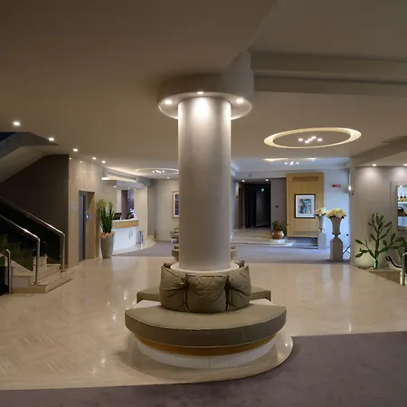 Hotel President Park 4*