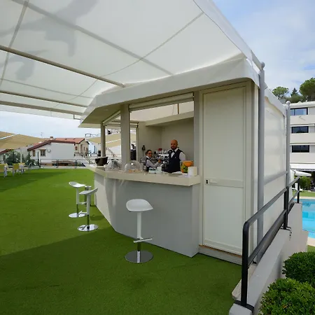 总统公园酒店 阿茨特雷扎