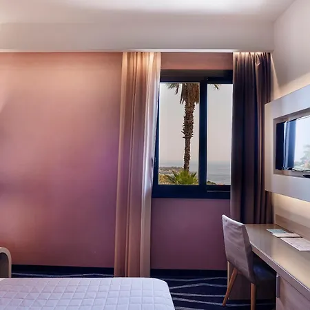 President Park 4* Aci Trezza