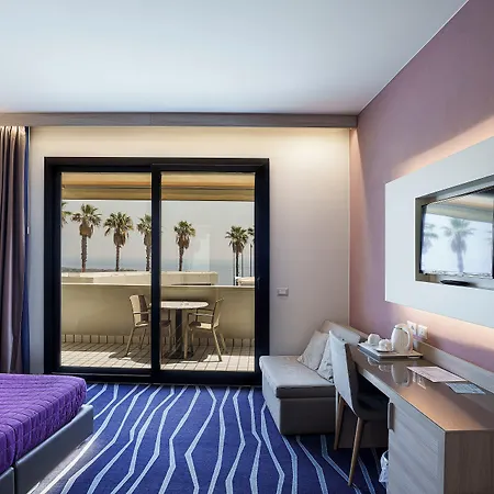 Hotel President Park 4*