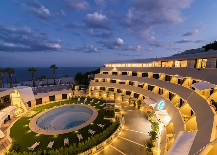 President Park Aci Trezza