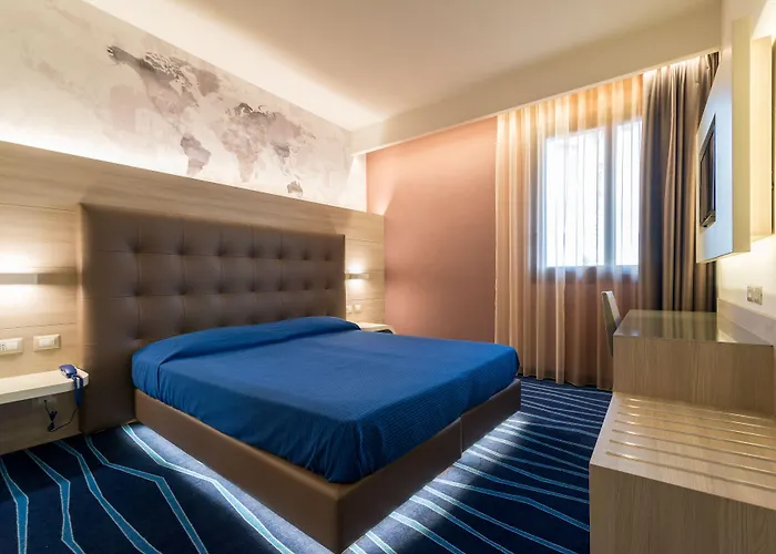 Hotell President Park 4*