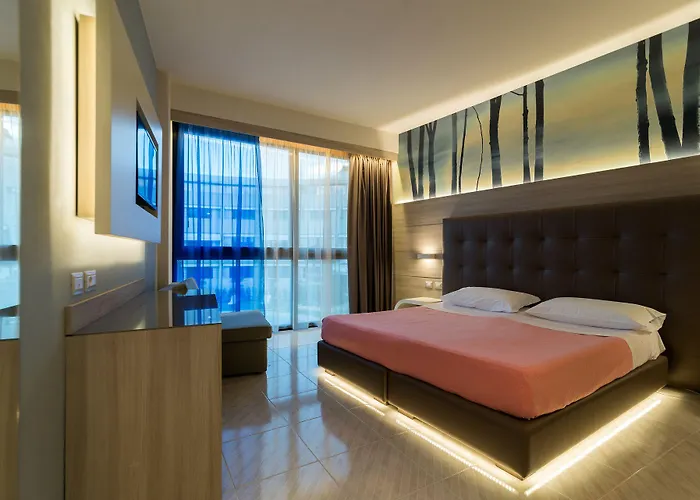 Hotell President Park 4*