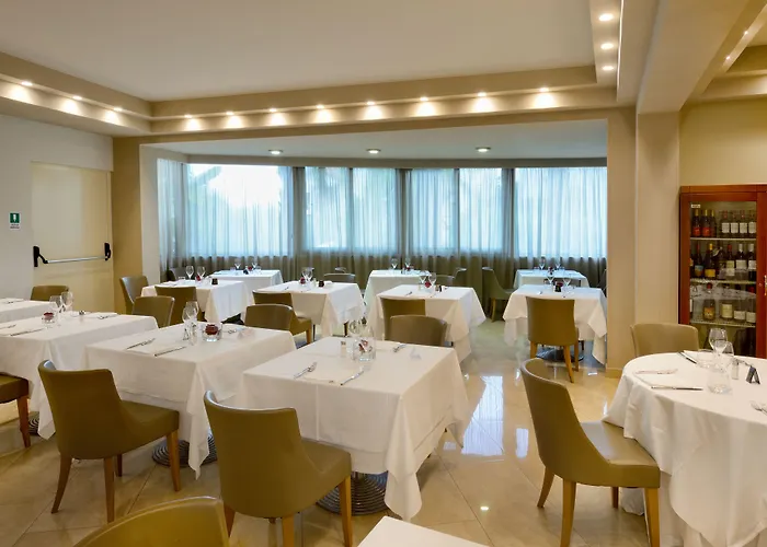 President Park 4* Aci Trezza