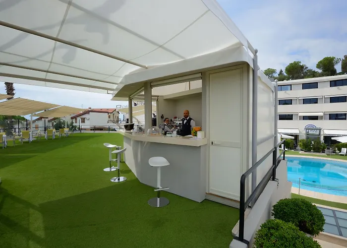 President Park Aci Trezza