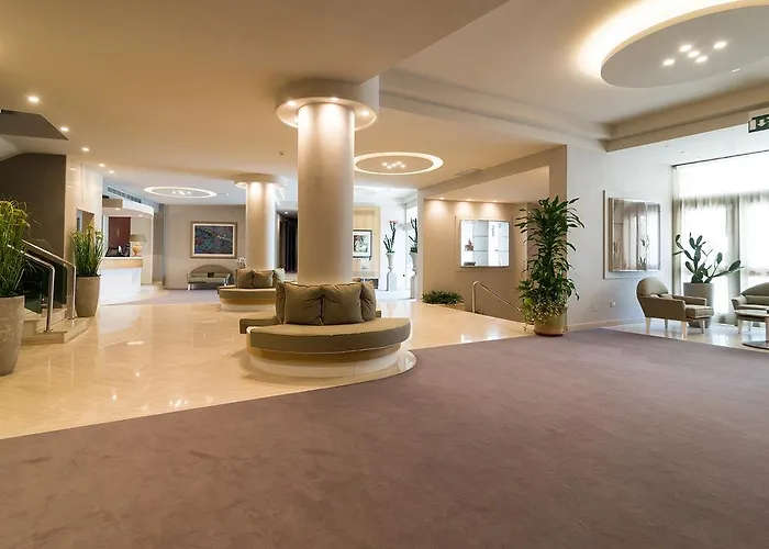 President Park 4* Aci Trezza